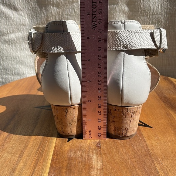 NYDJ Women’s Callie Wedge Sandal Size 8 - Picture 6 of 10